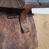 Brutalist shepherd bench