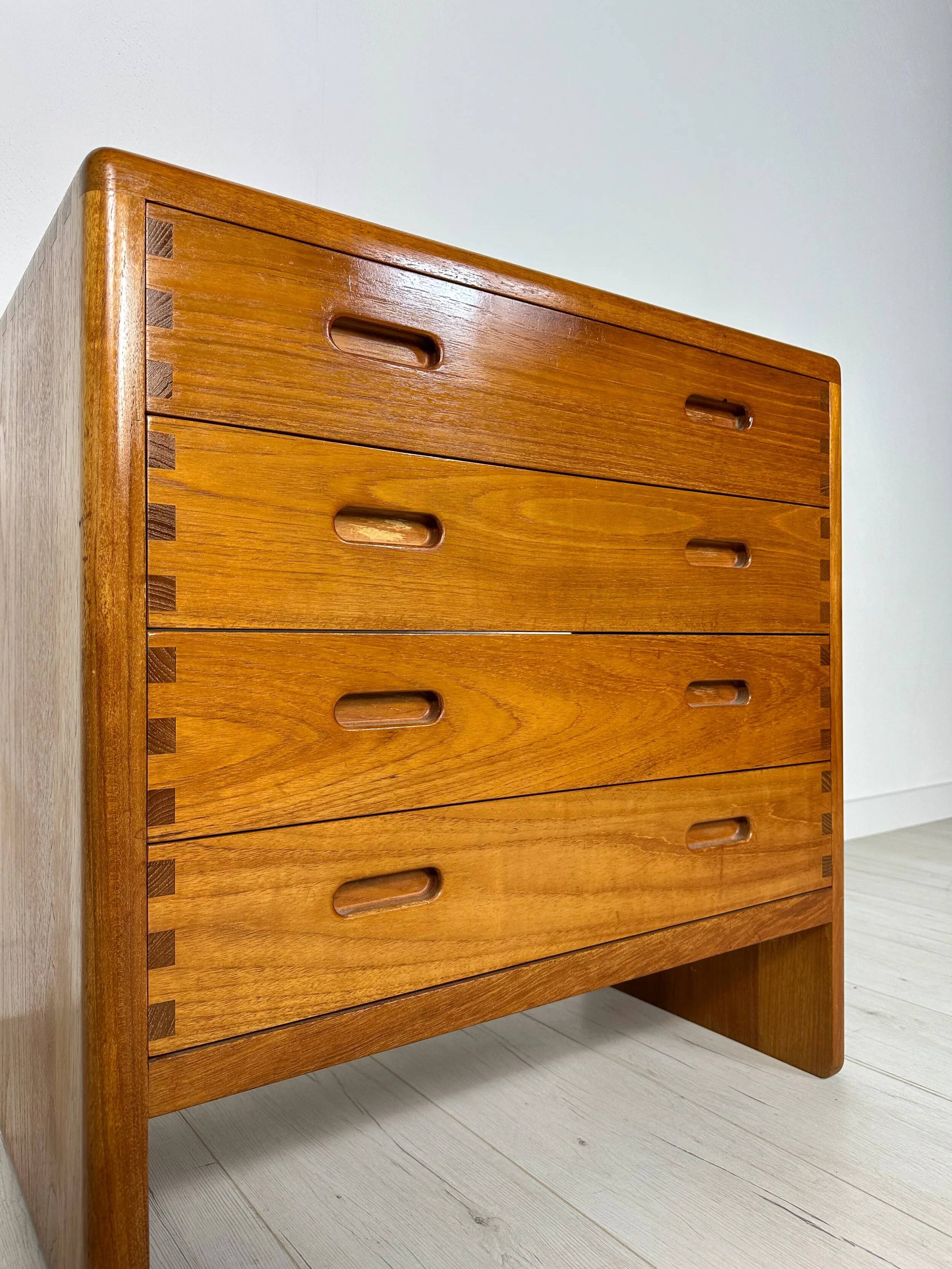 1960s Vintage Danish Teak Dresser Chest of Drawers by Niels Bach
