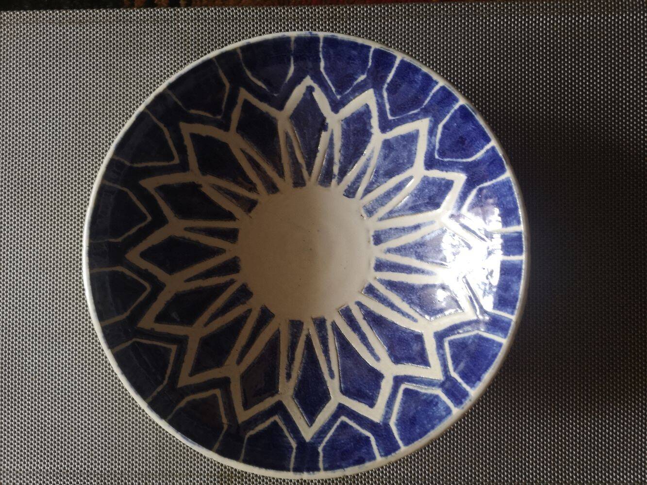 Glazed stoneware cup - Mediterranean work