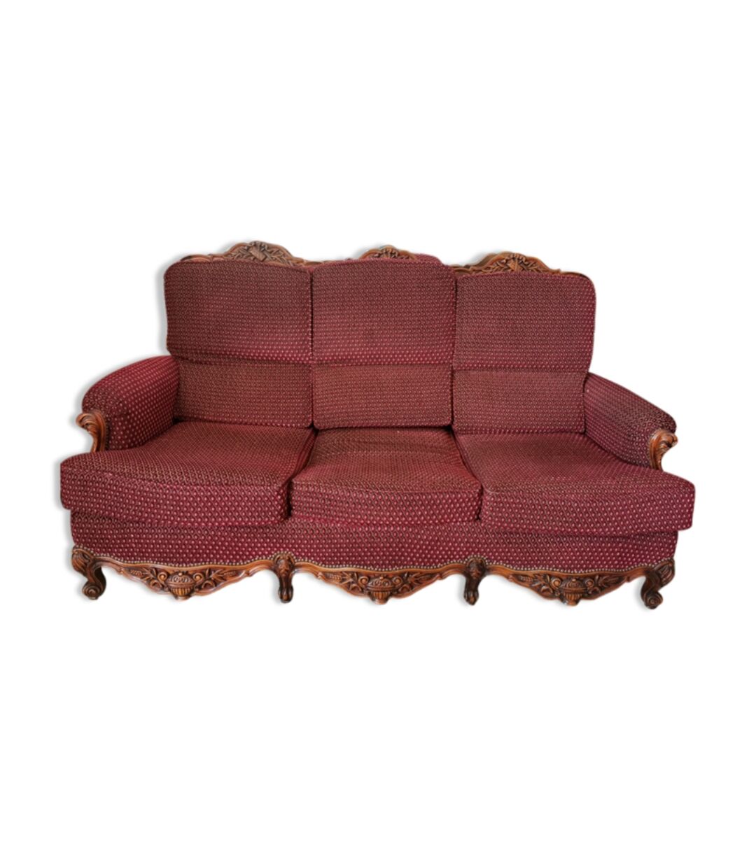 Burgundy velvet canapé bed in Louis XV Regency style.