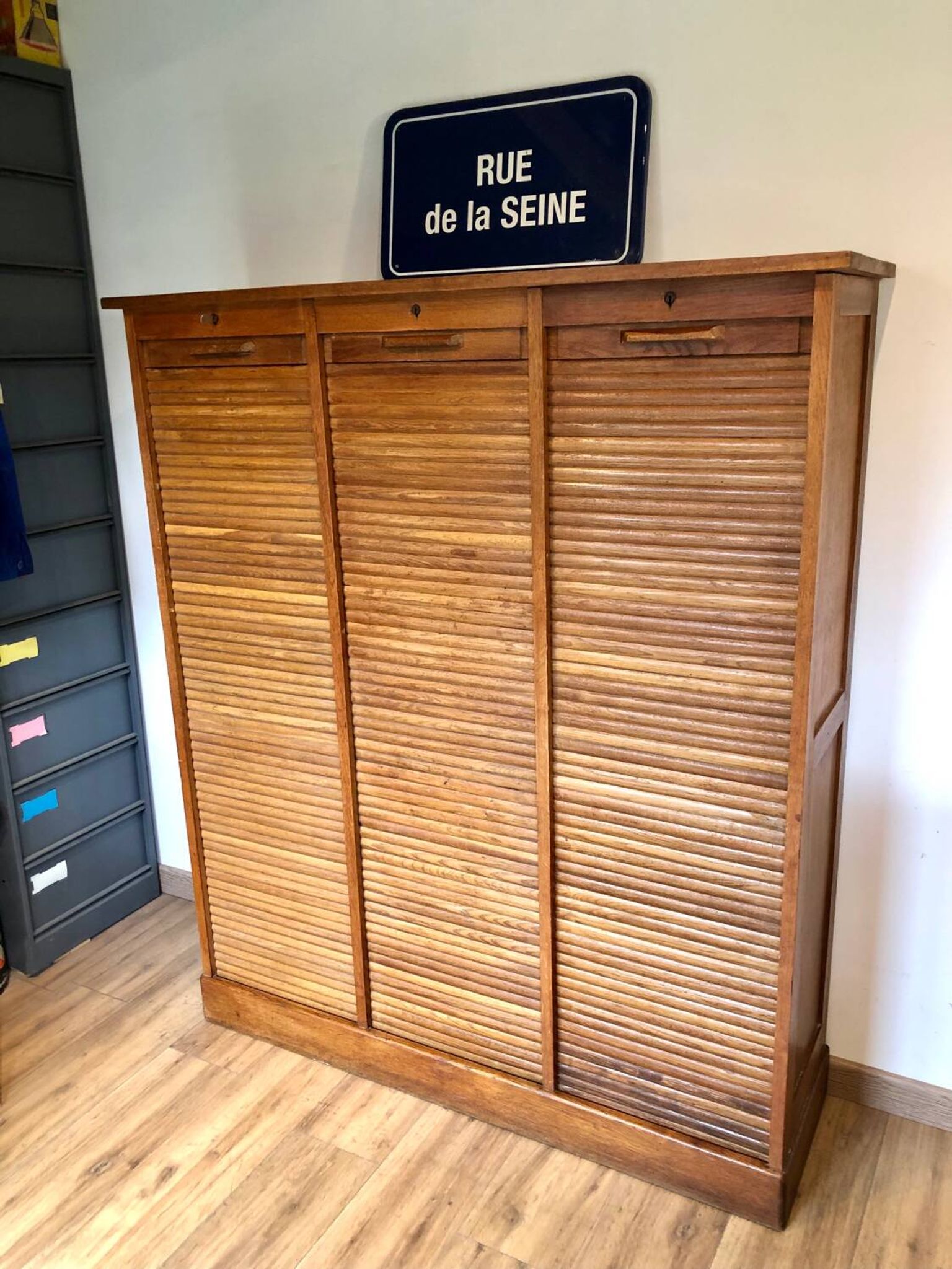 Triple curtain binder