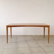 Table basse minimaliste mid-century