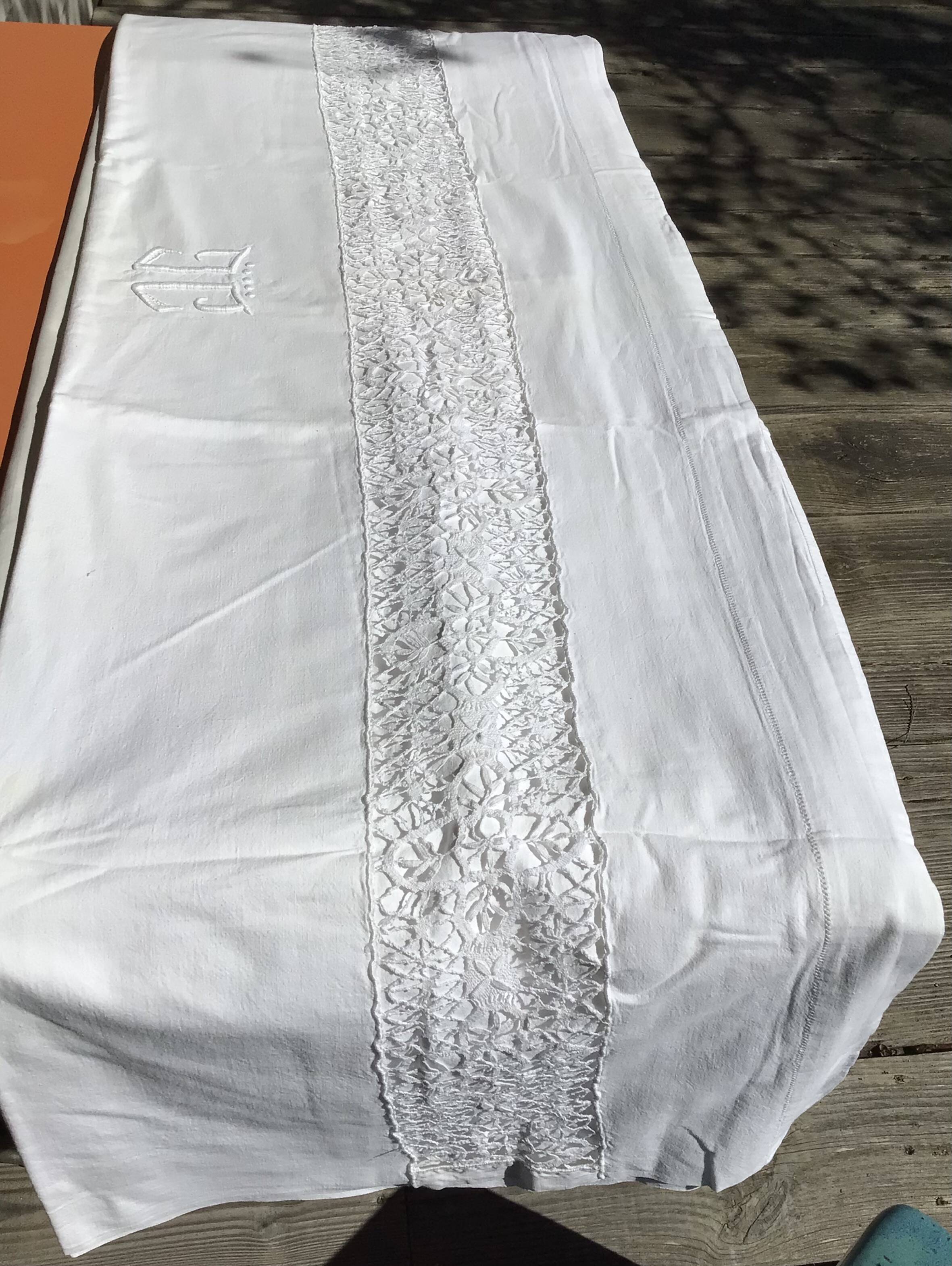 JC embroidered single sheet with crocheted lace