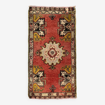 Small Vintage Turkish Rug 103x53 cm, Short Runner, Tribal, Shabby, Mini Carpet