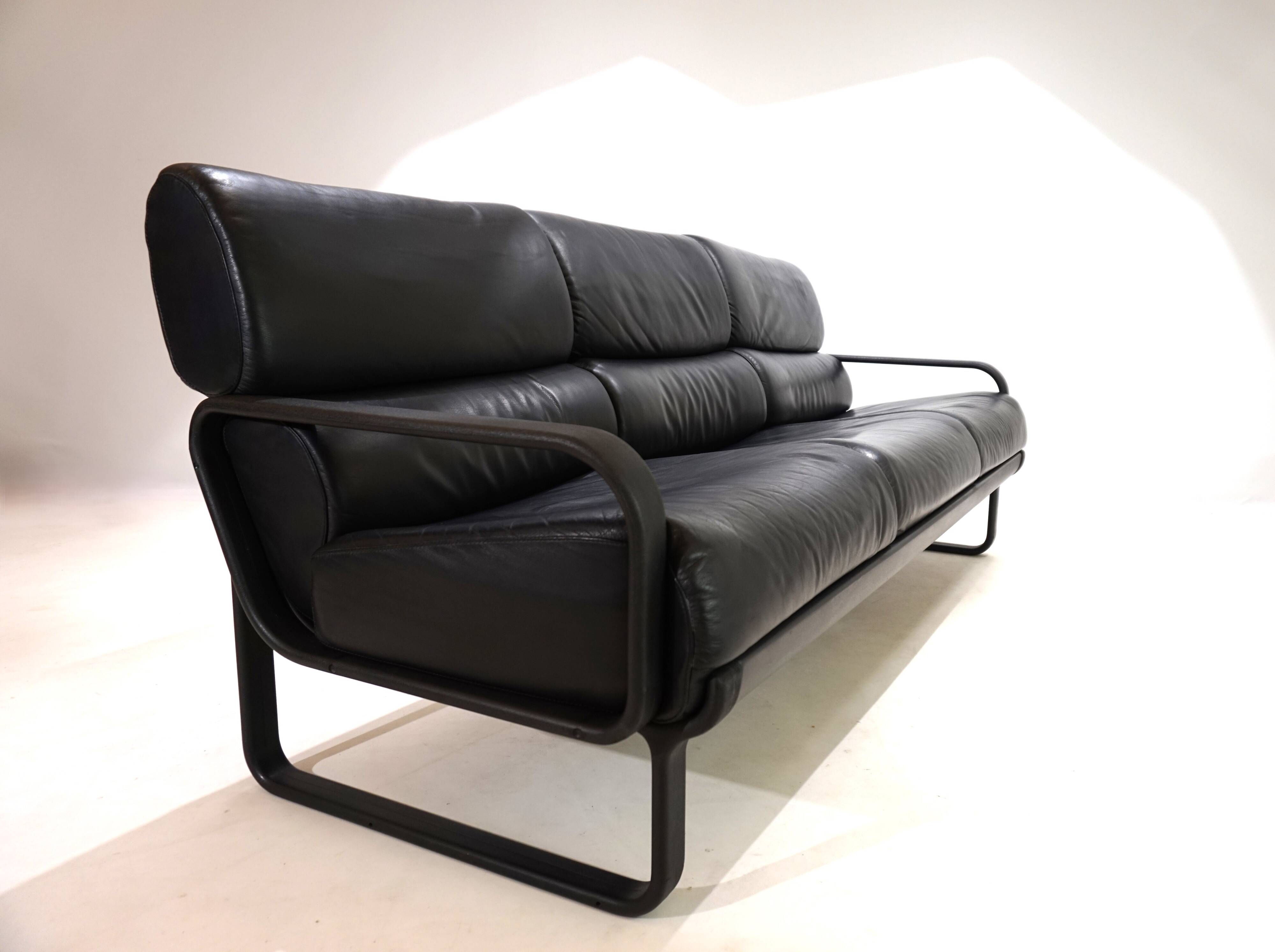 Drabert Lobbytop three-seater leather sofa by Otto Zapf, 1979