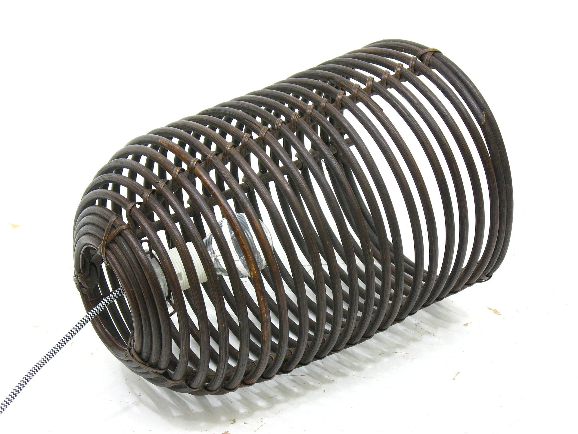 Suspension en rotin années 70