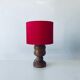 Lampe en bois sculpté