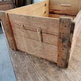 Vintage wooden box Chocolat Poulain