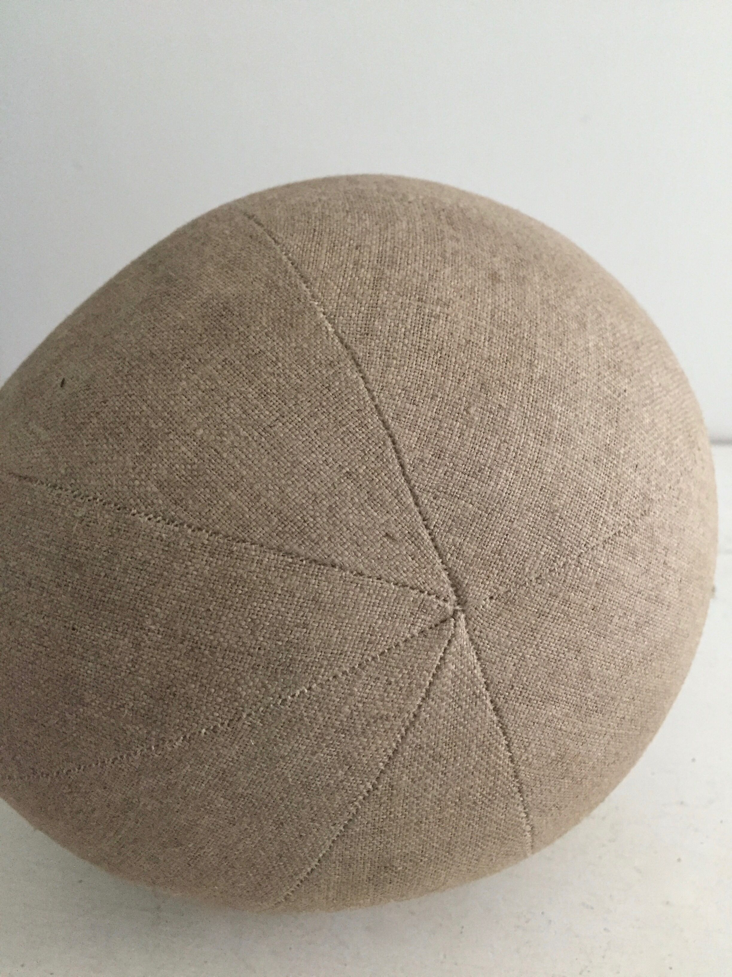 Marotte en lin, accessoire de modiste
