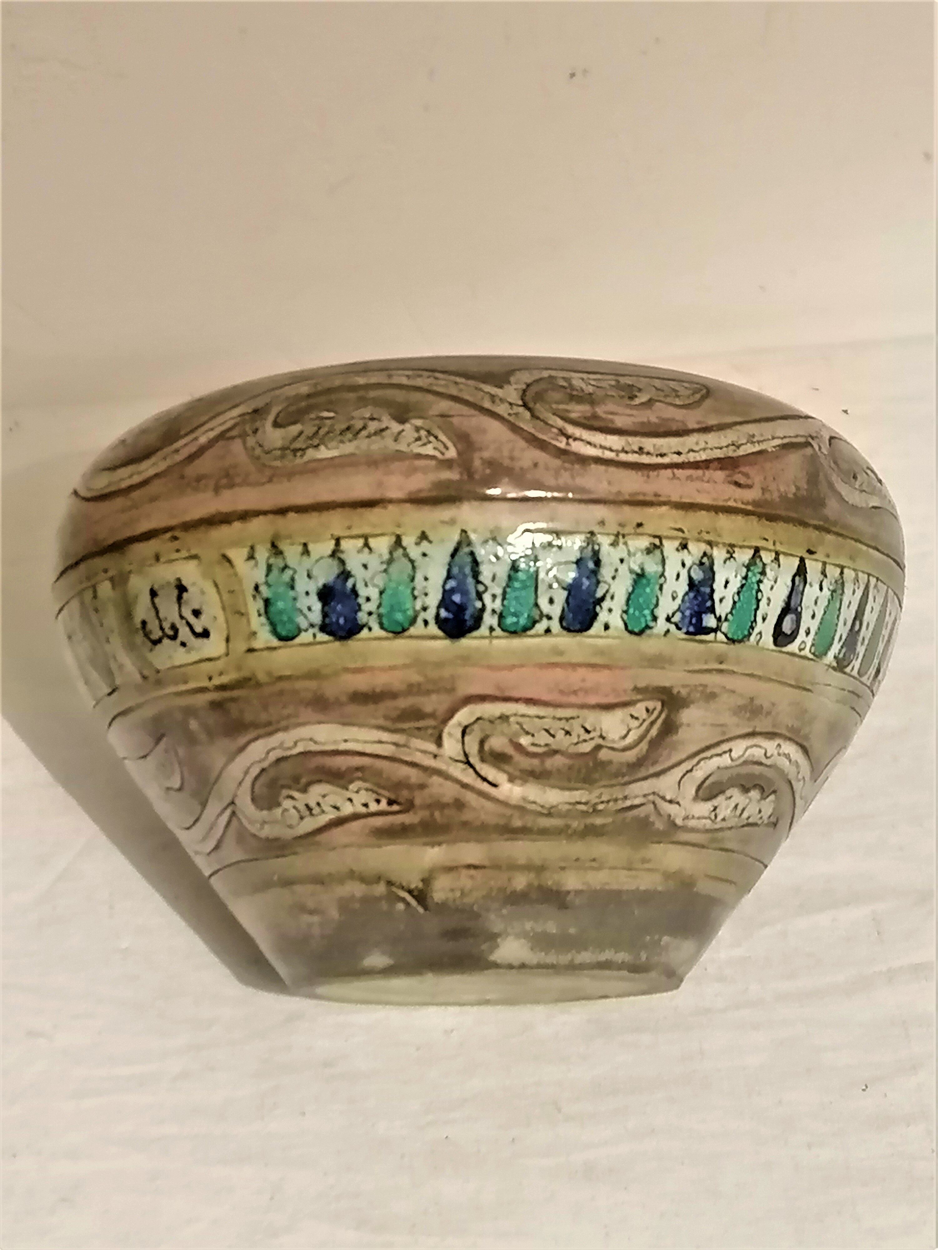 Old vase in oriental ceramics. Pottery of Nabeul. Signed.