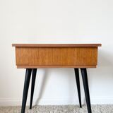 Vintage console desktop