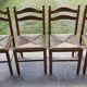 Table bois avec 2 rallonges + 4 chaises bois paillées