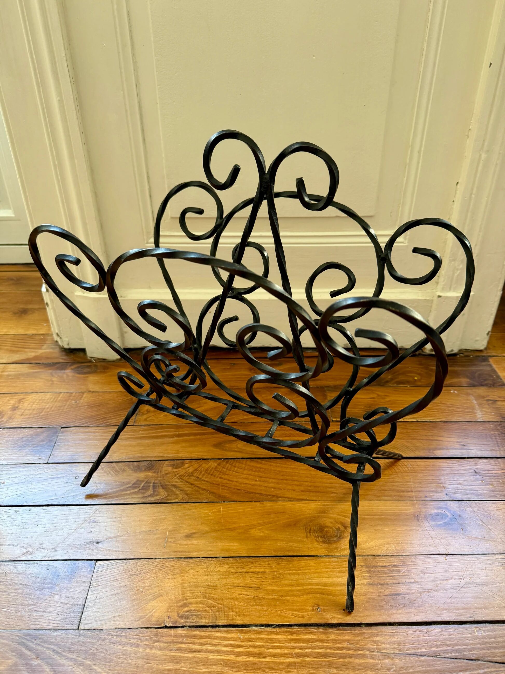 Wrought iron magazine rack