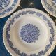 6 hollow plates with floral patterns