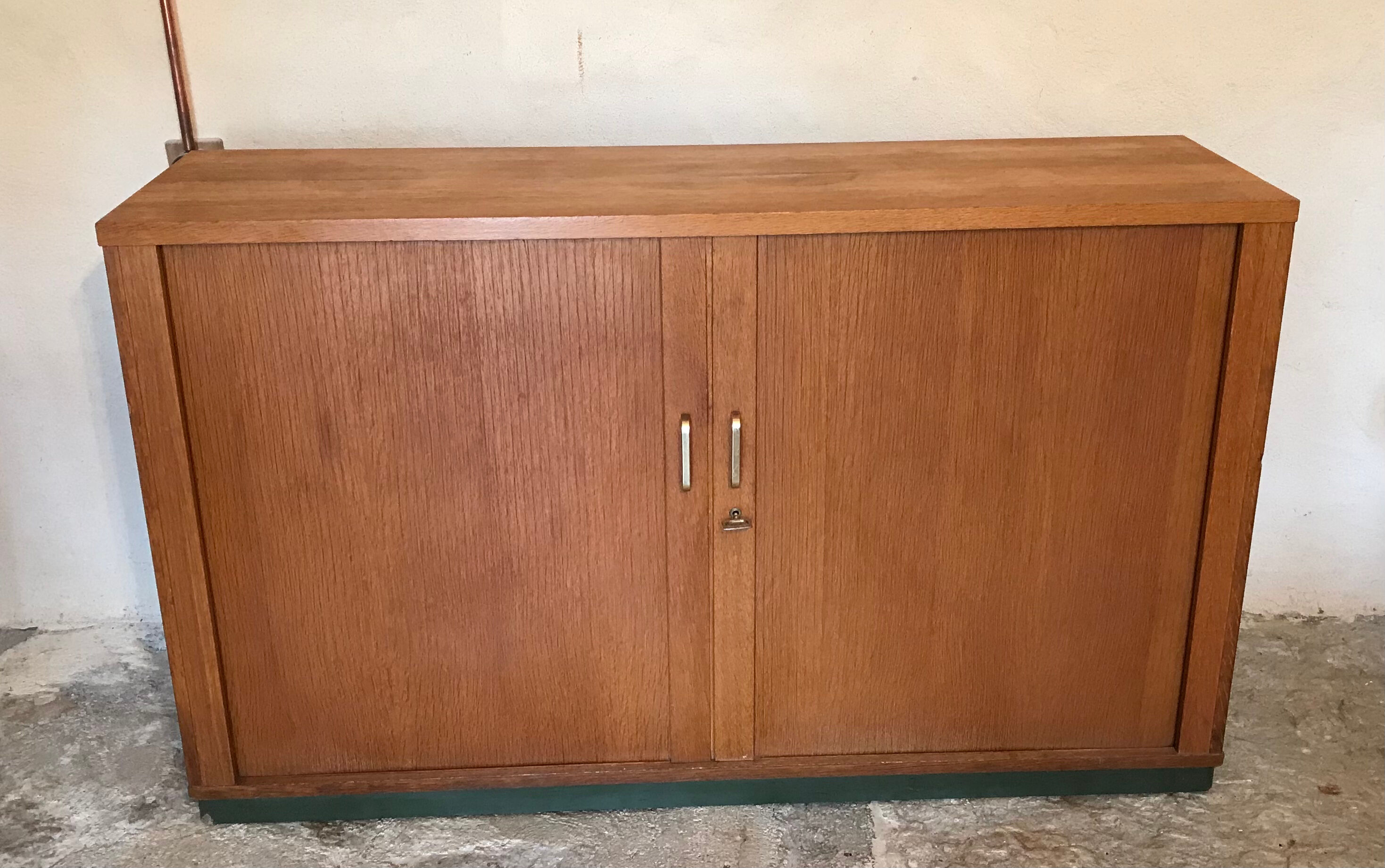 Mid century vintage sliding door line
