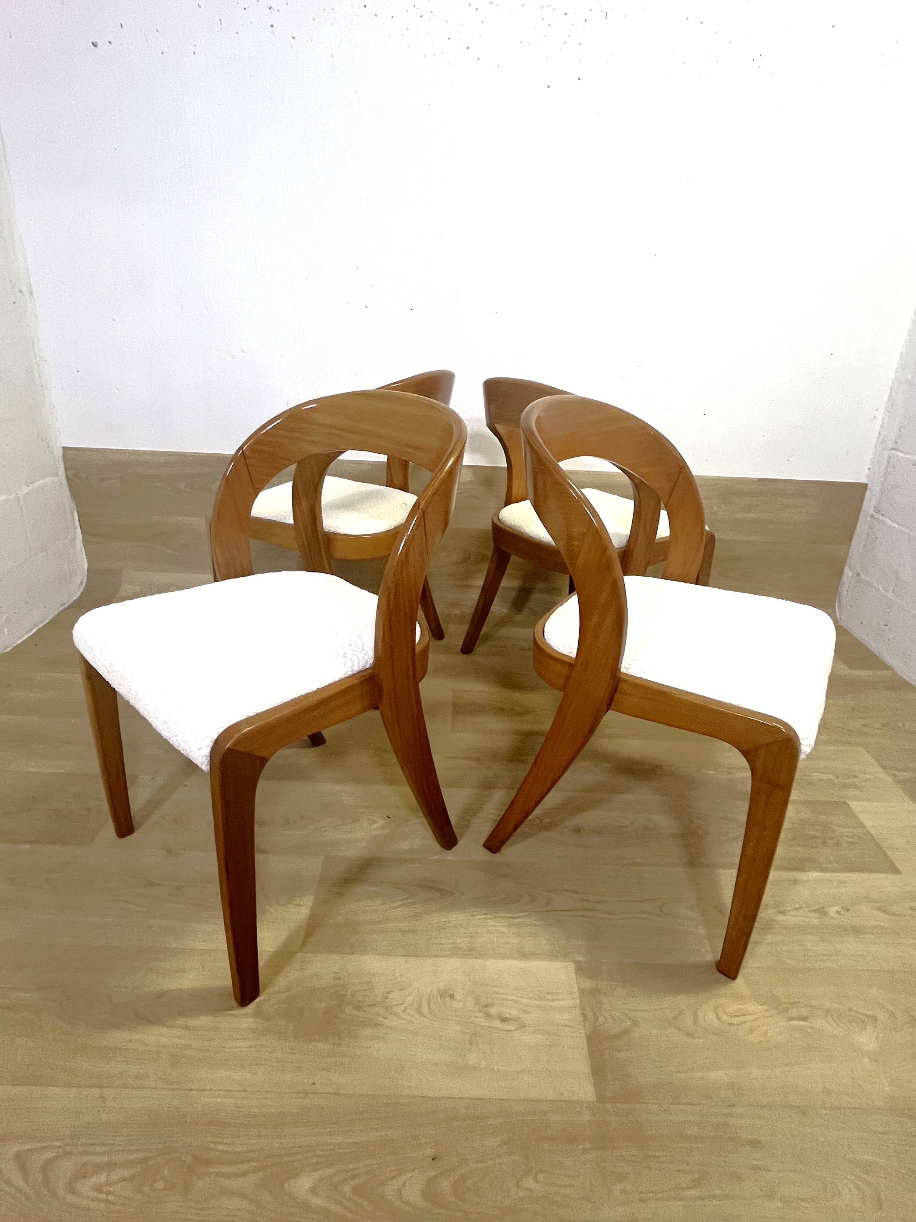 4 Baumann gondola chairs