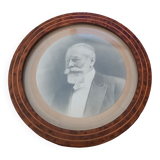 Cadre photo ancien rond ronce de noyer