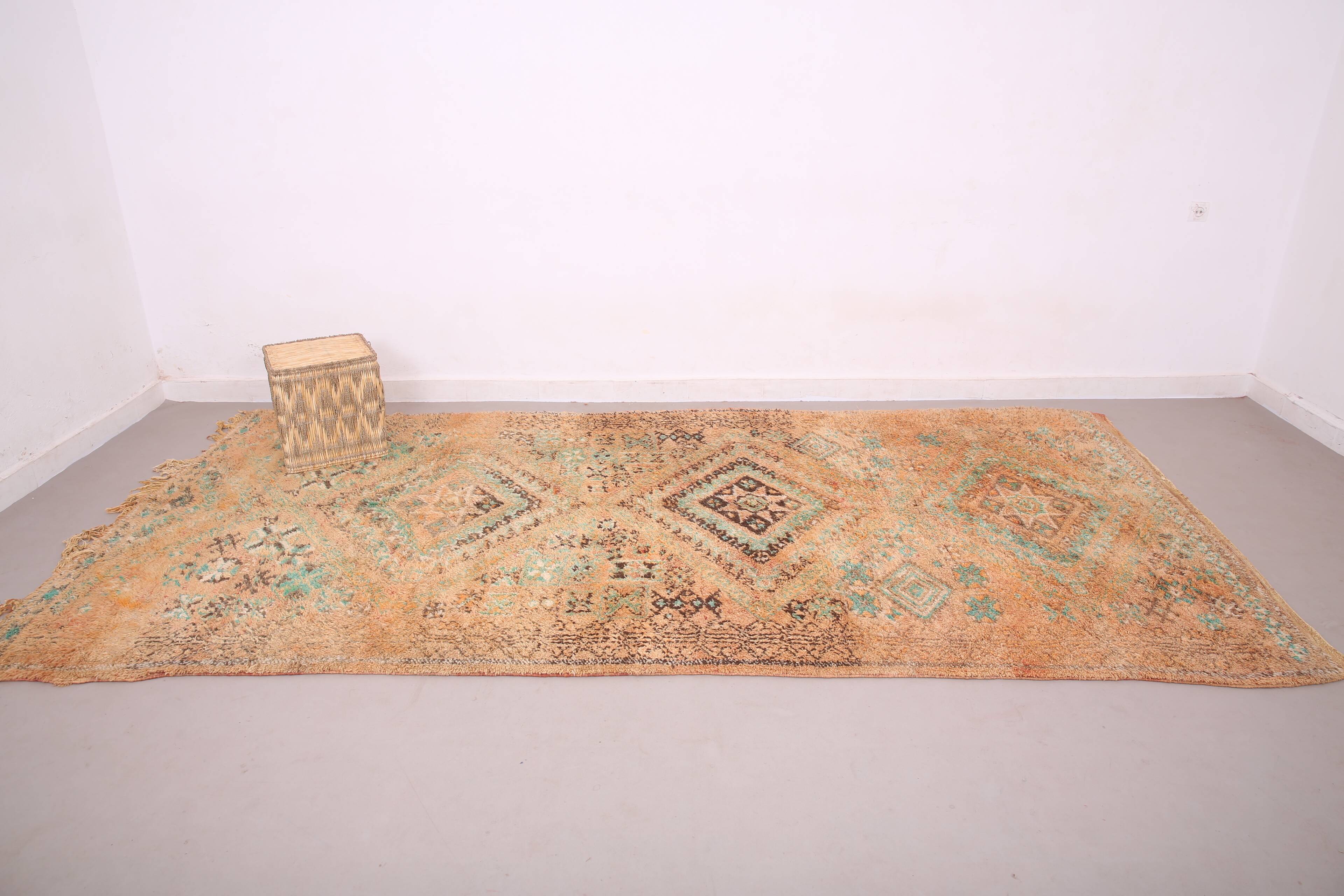Peach Vintage Boujaad Rug 181 x 366 cm - Antique Rug - Berber wool rug