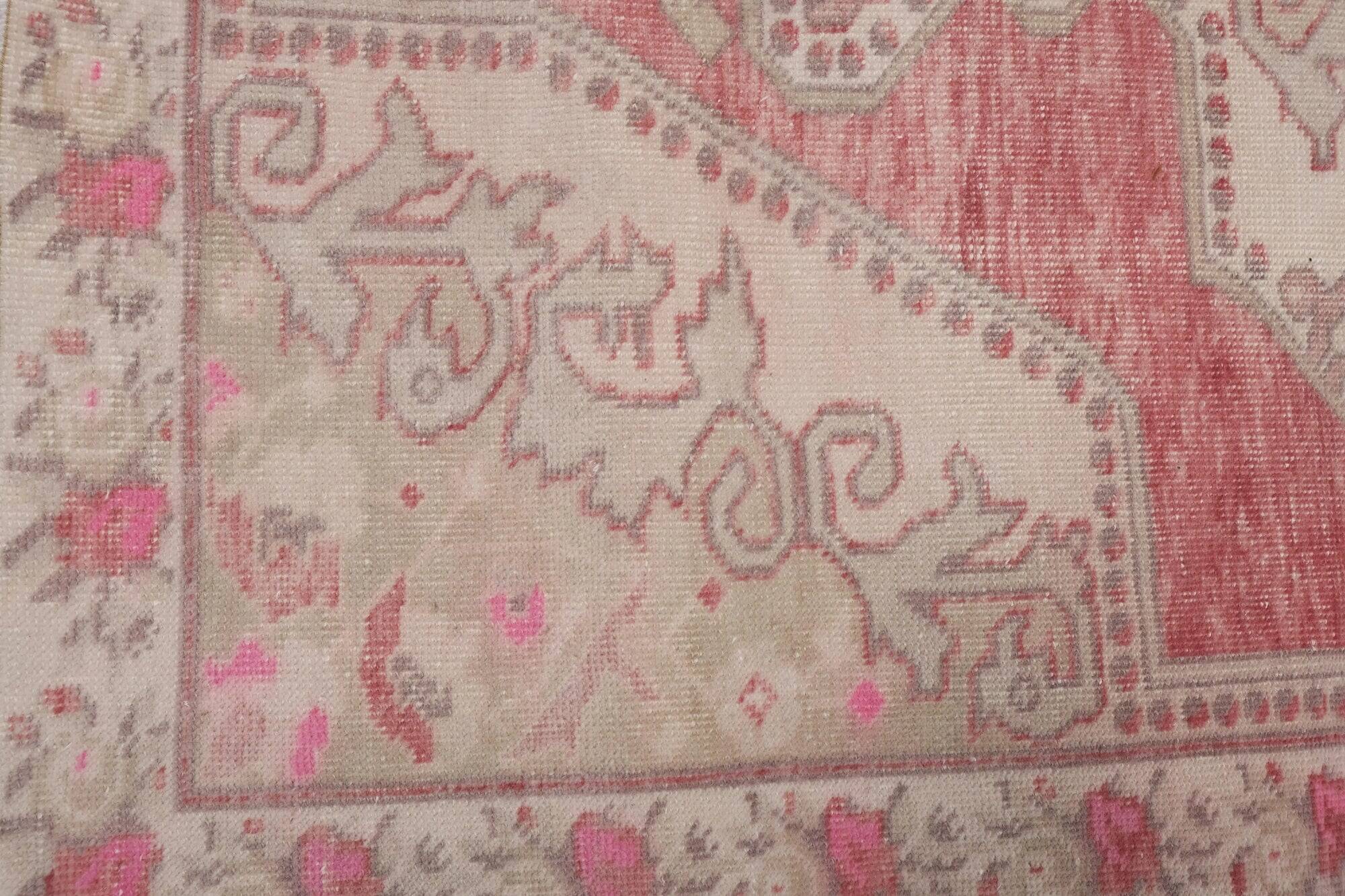Vintage Turkish handmade rug 139x214 cm