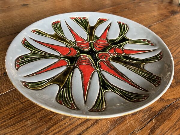 Assiette murale en céramique émaillée, années 60