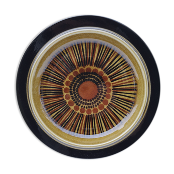 Plat design Ulla Procopé modèle Kosmos