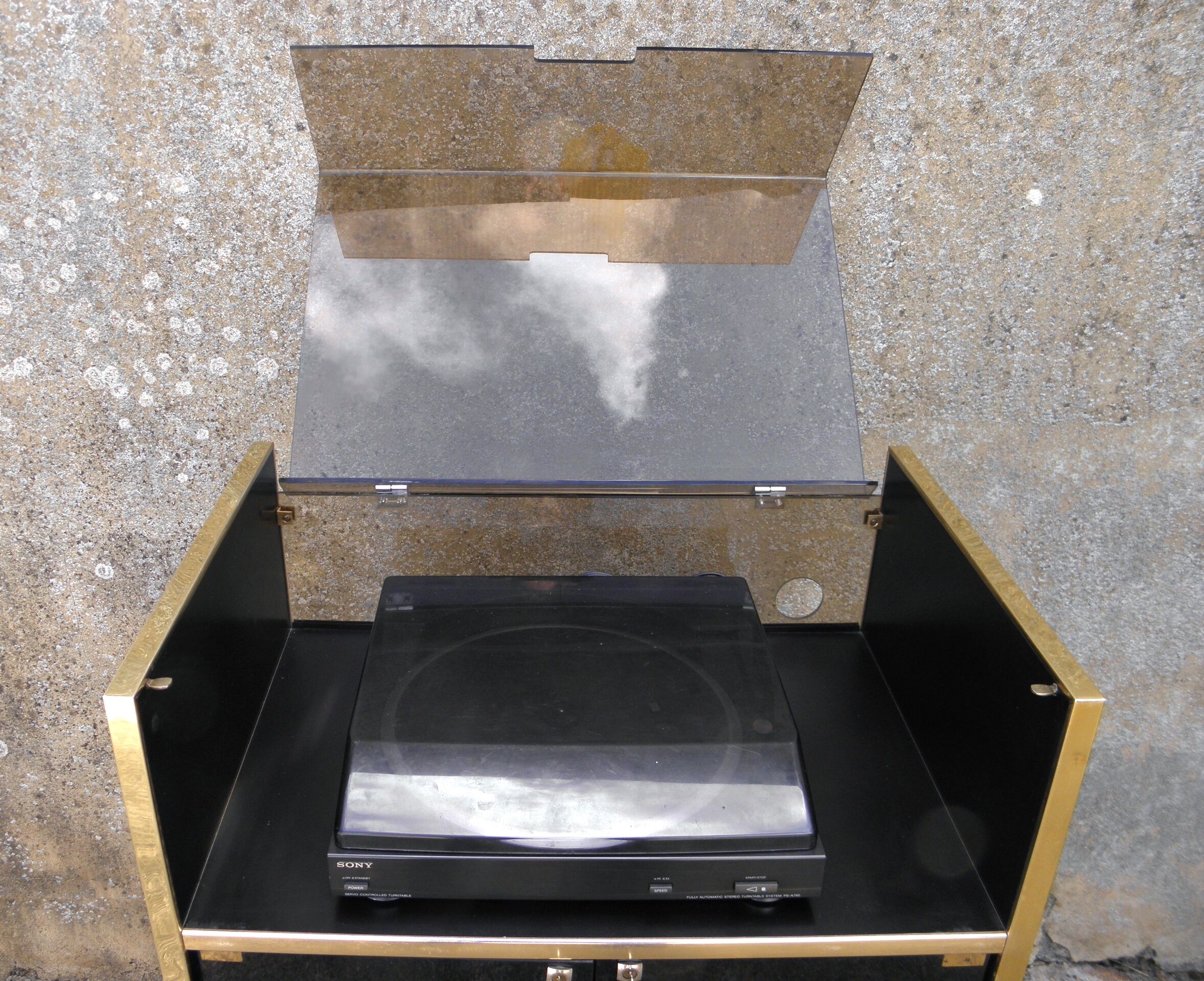 Hi Fi glass and plexiglass cabinet 1970