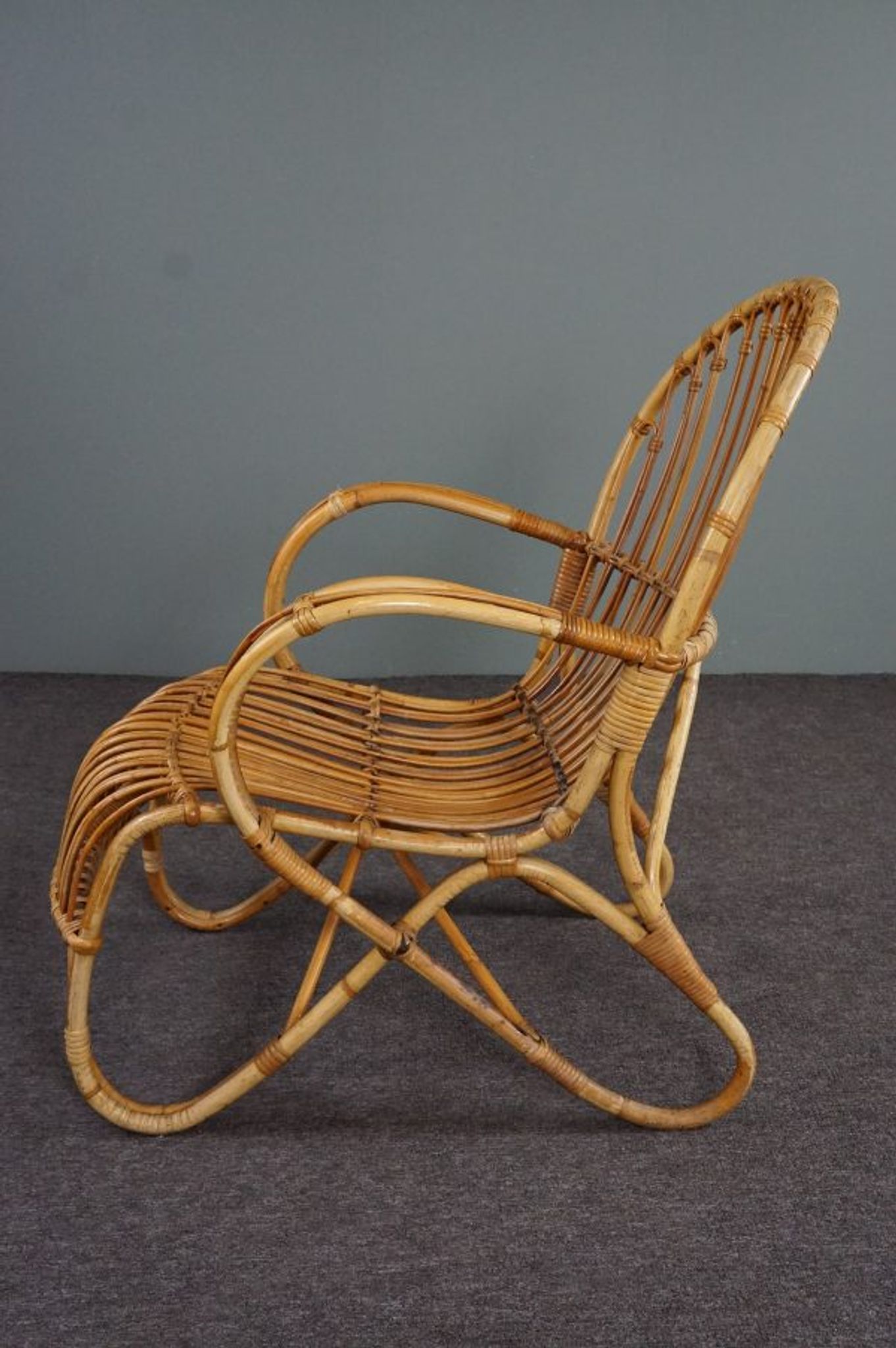 Belse 8 armchair in rattan of Dutch design round back 50s