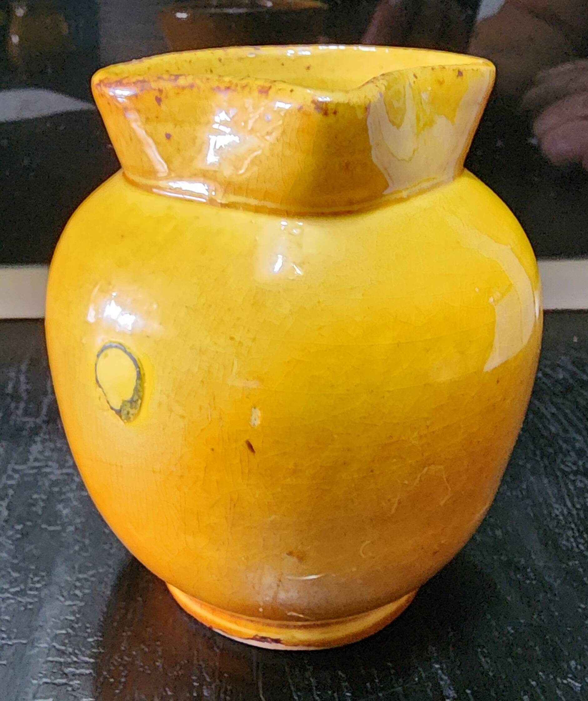 vintage ceramic water jug yellow Vallauris h10cm
