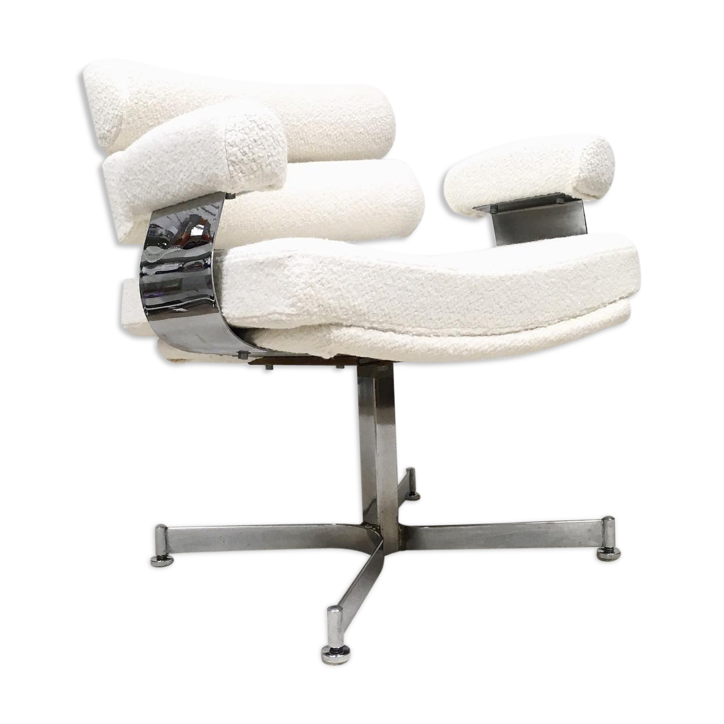 Vintage armchair 1980