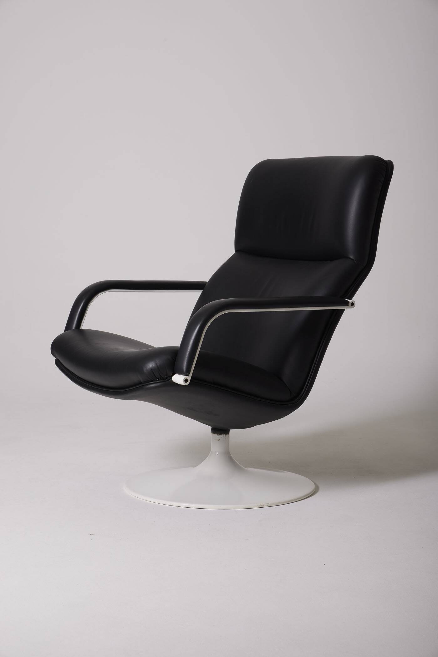 Geoffrey Harcourt black leather armchair