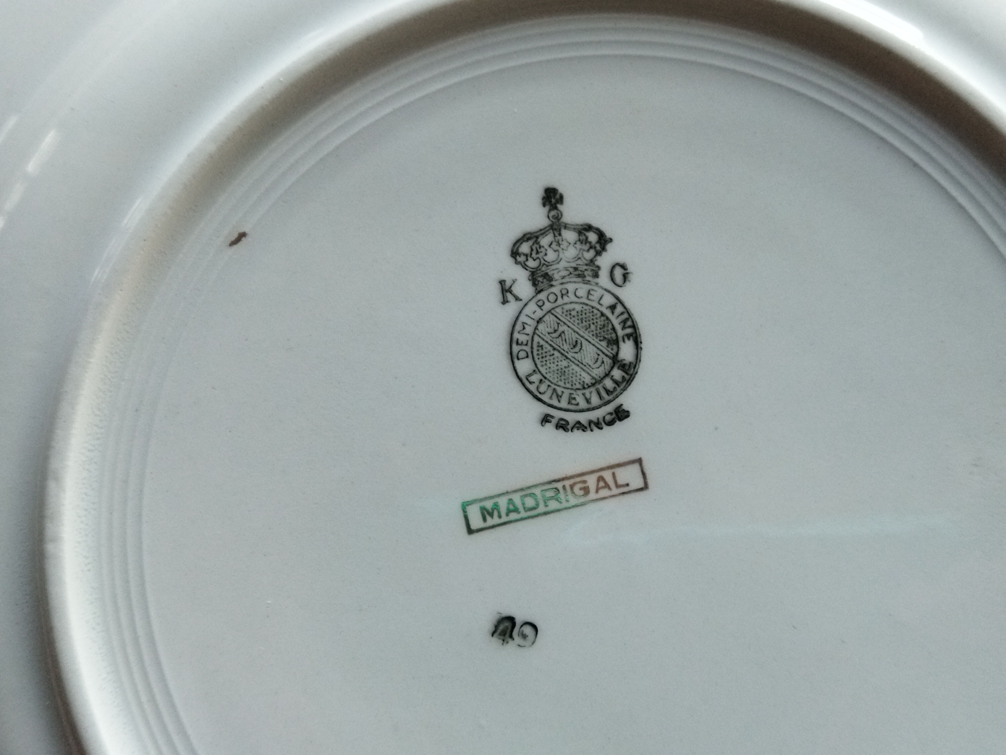 12 flat plates K&G Lunéville, Madrigal model