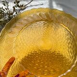 Plat rond en verre ambré ATLANTIC Arcoroc France 1950