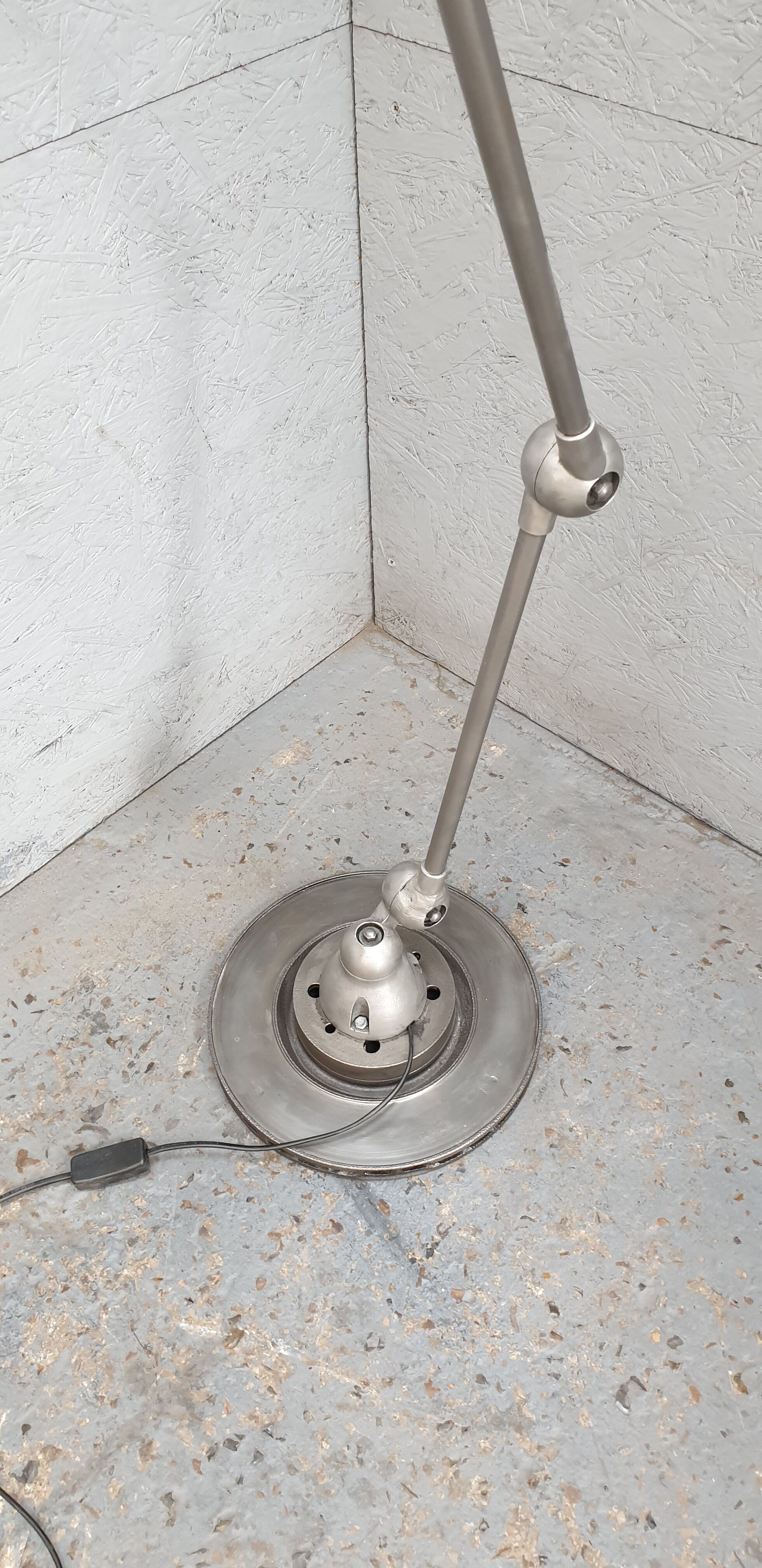 Industrial three arms lamp Jielde
