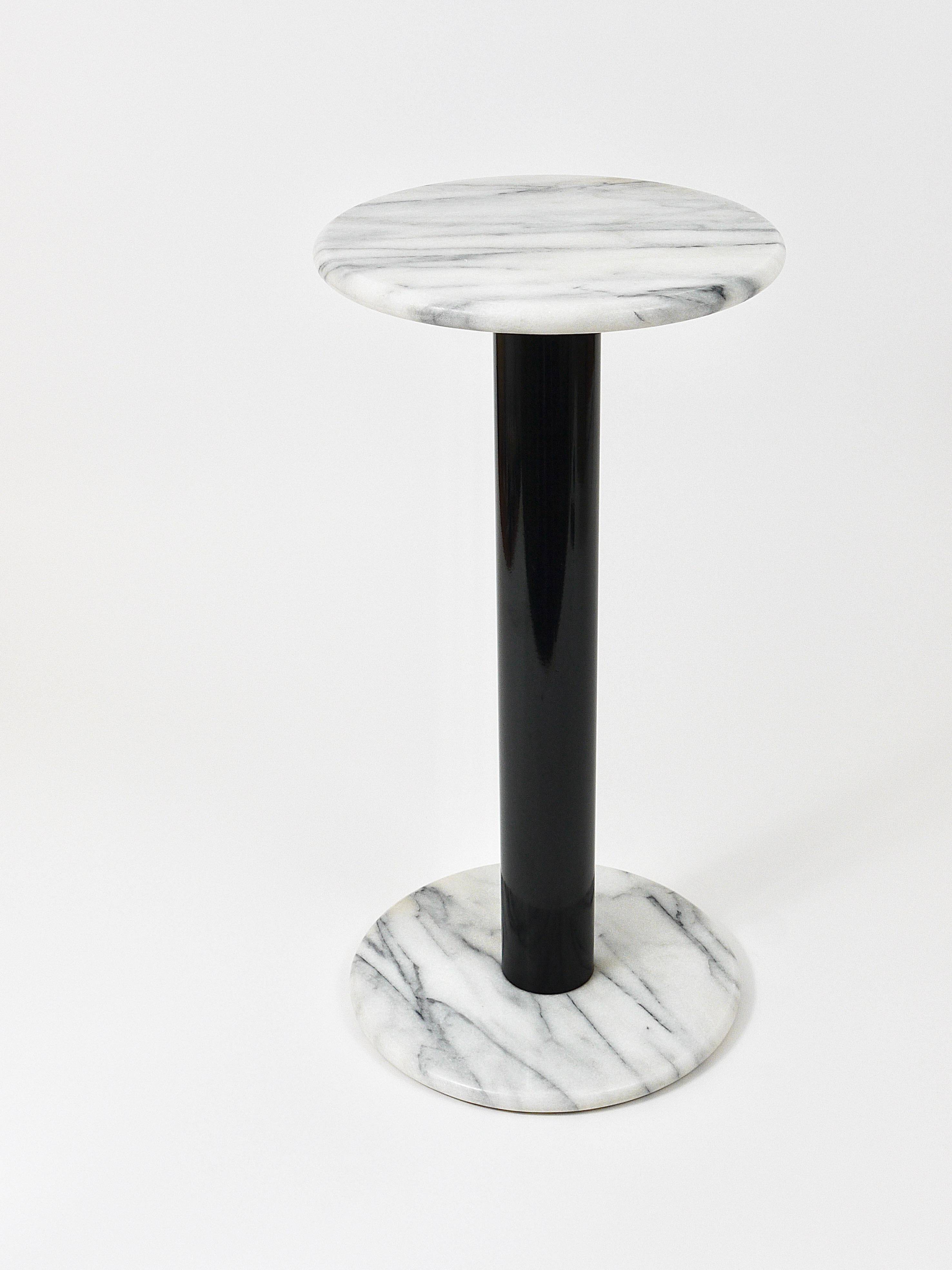 Postmodern pedestal table / plant stand in white Carrara marble, Italy, 1980s