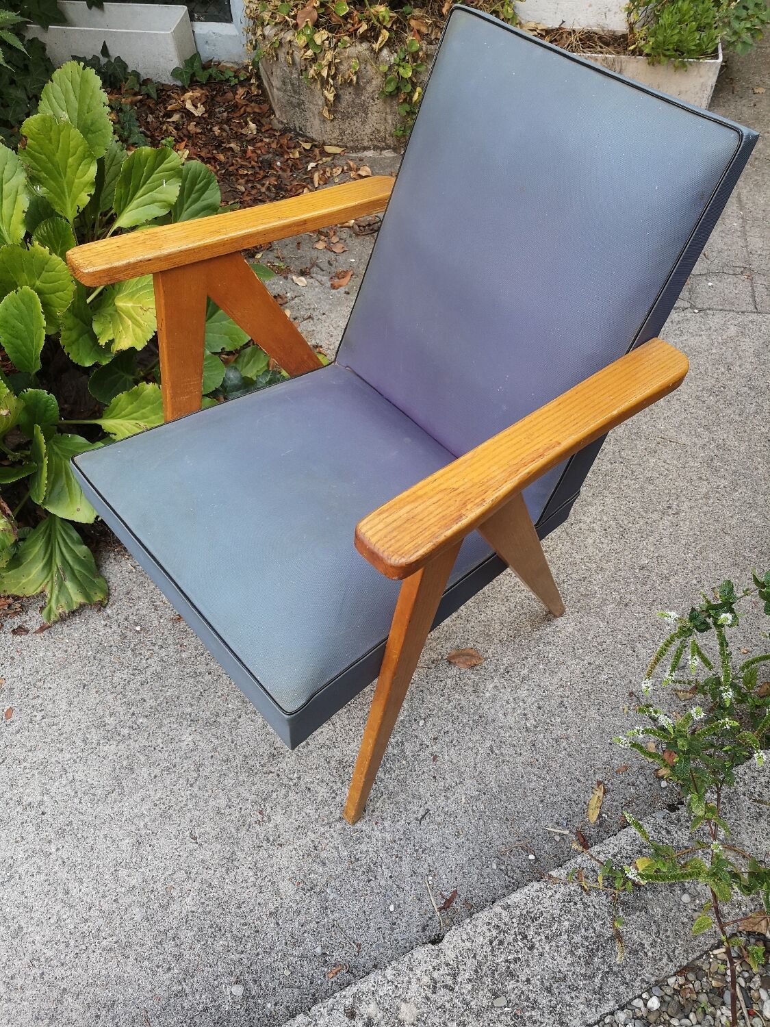 Pair of bridge armchairs with compass feet