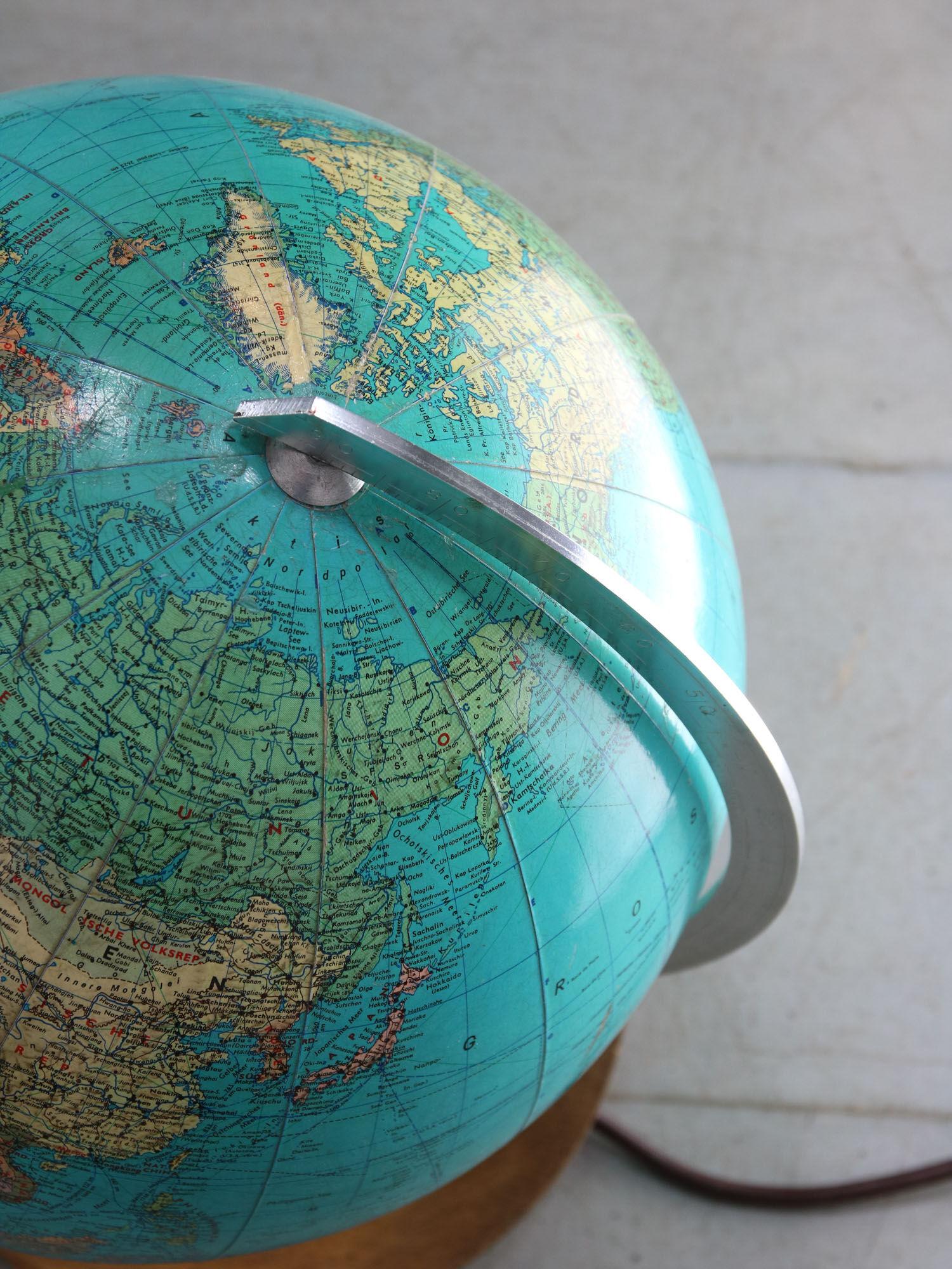 Mid-century Illuminated Glass Globe, 60s