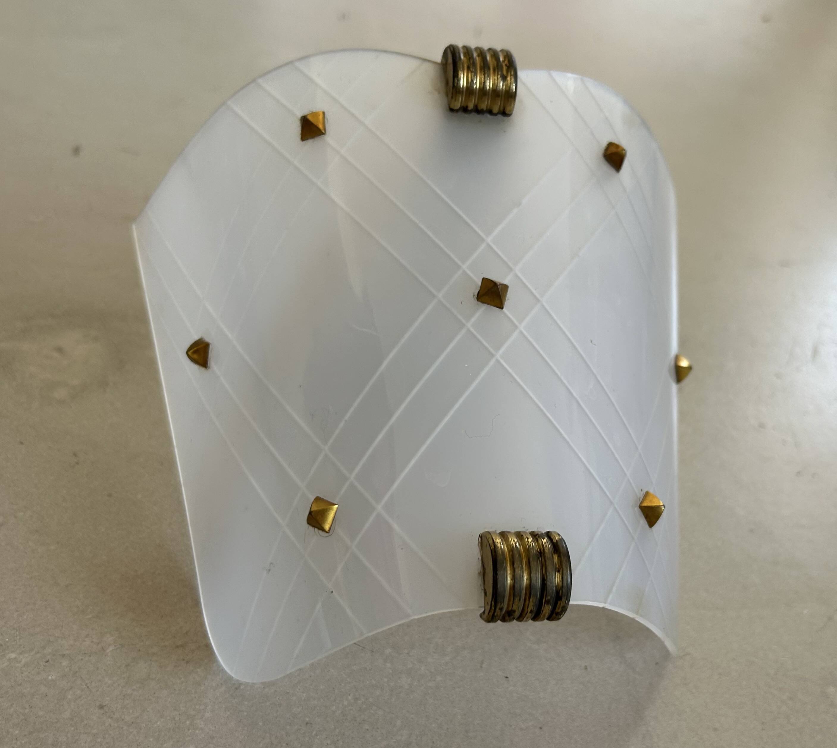 Vintage Arlus wall light in puzzlement