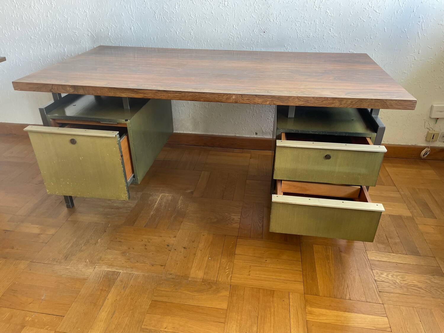 Bureau en palissandre et metal