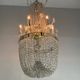 Important lustre sac de perle en cristal taillé navette, vers 1800