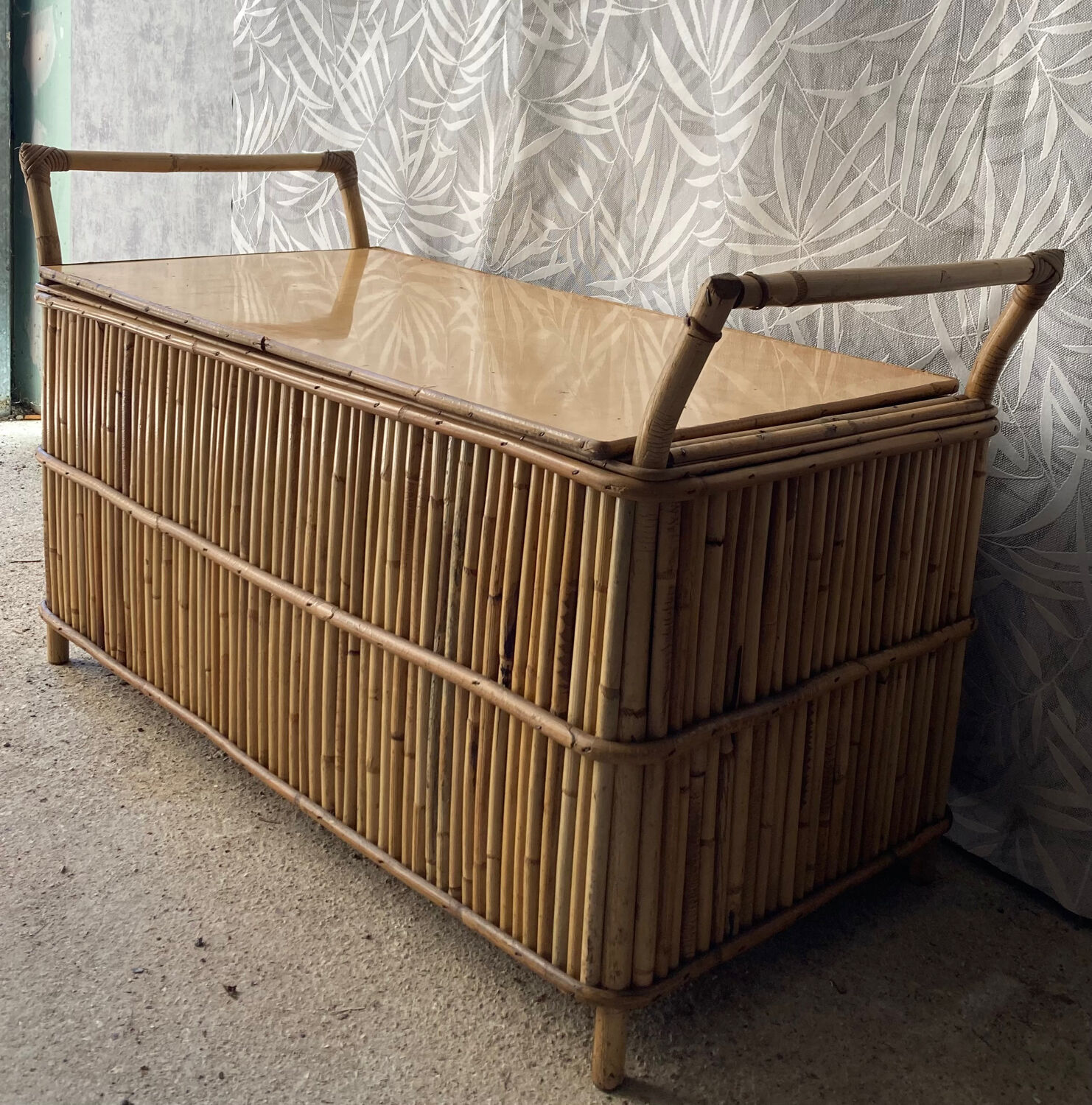 Vintage rattan bench chest