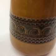 Diabolo vase, me, West Germany