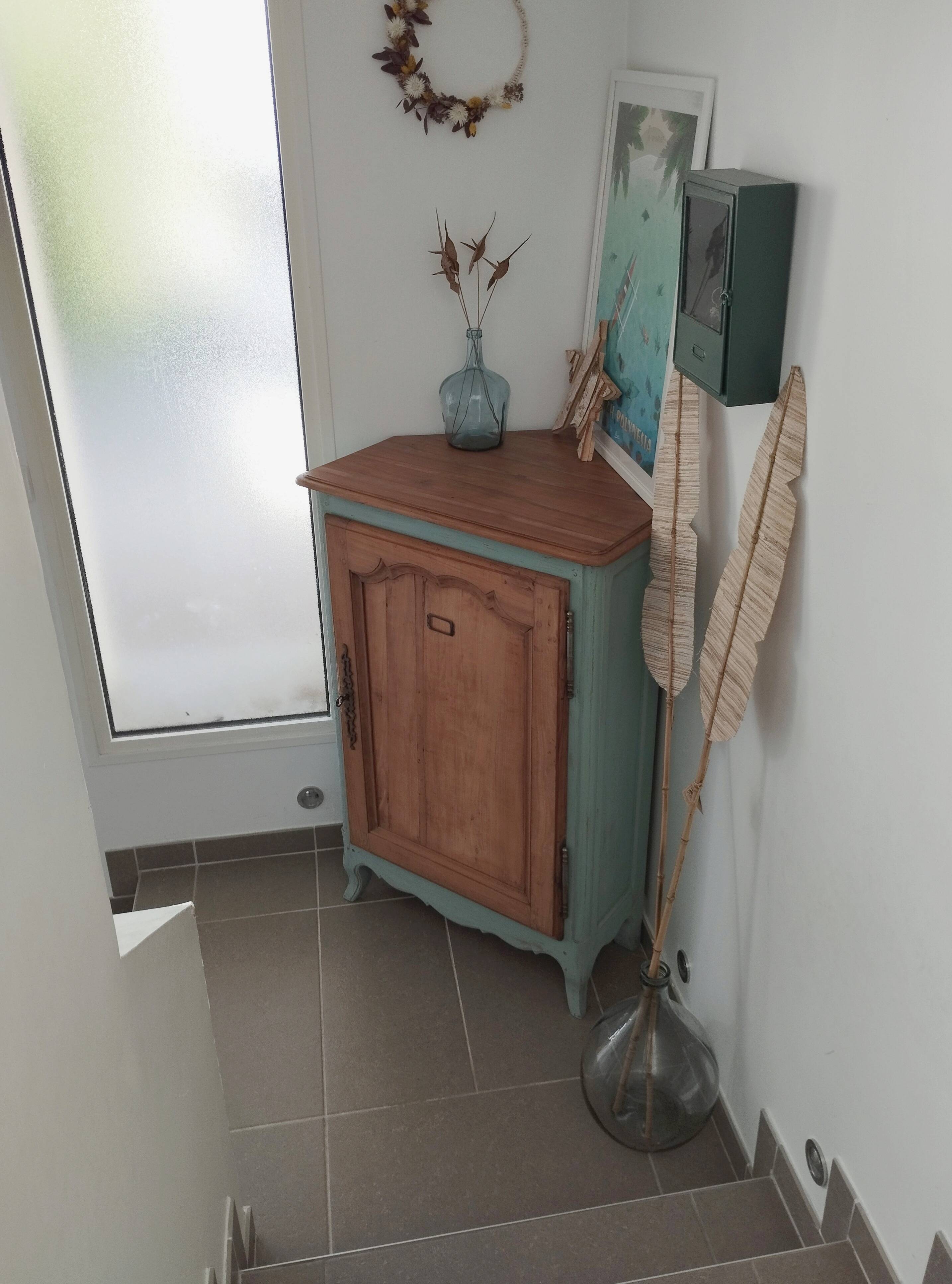 Large corner cabinet