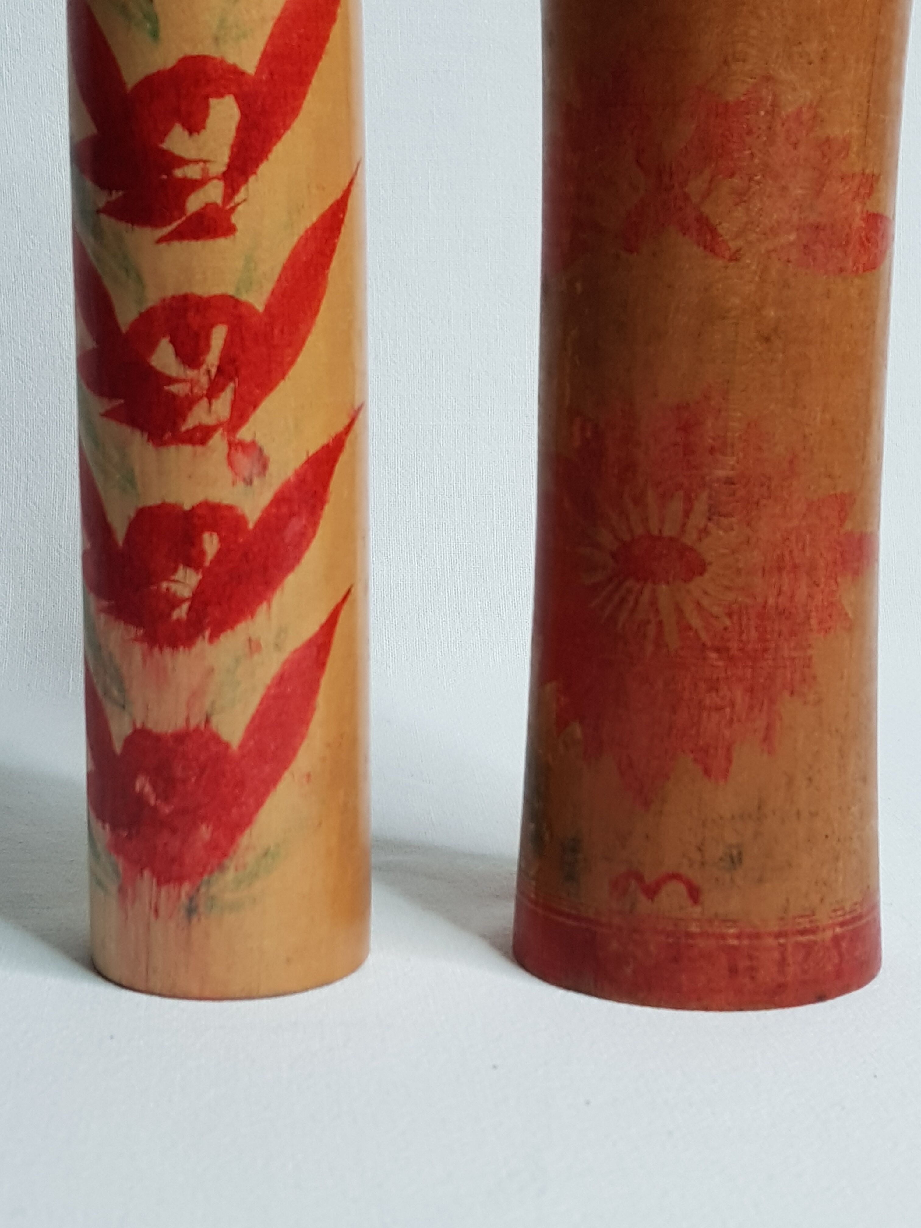 Couple de poupées Kokeshi vintage