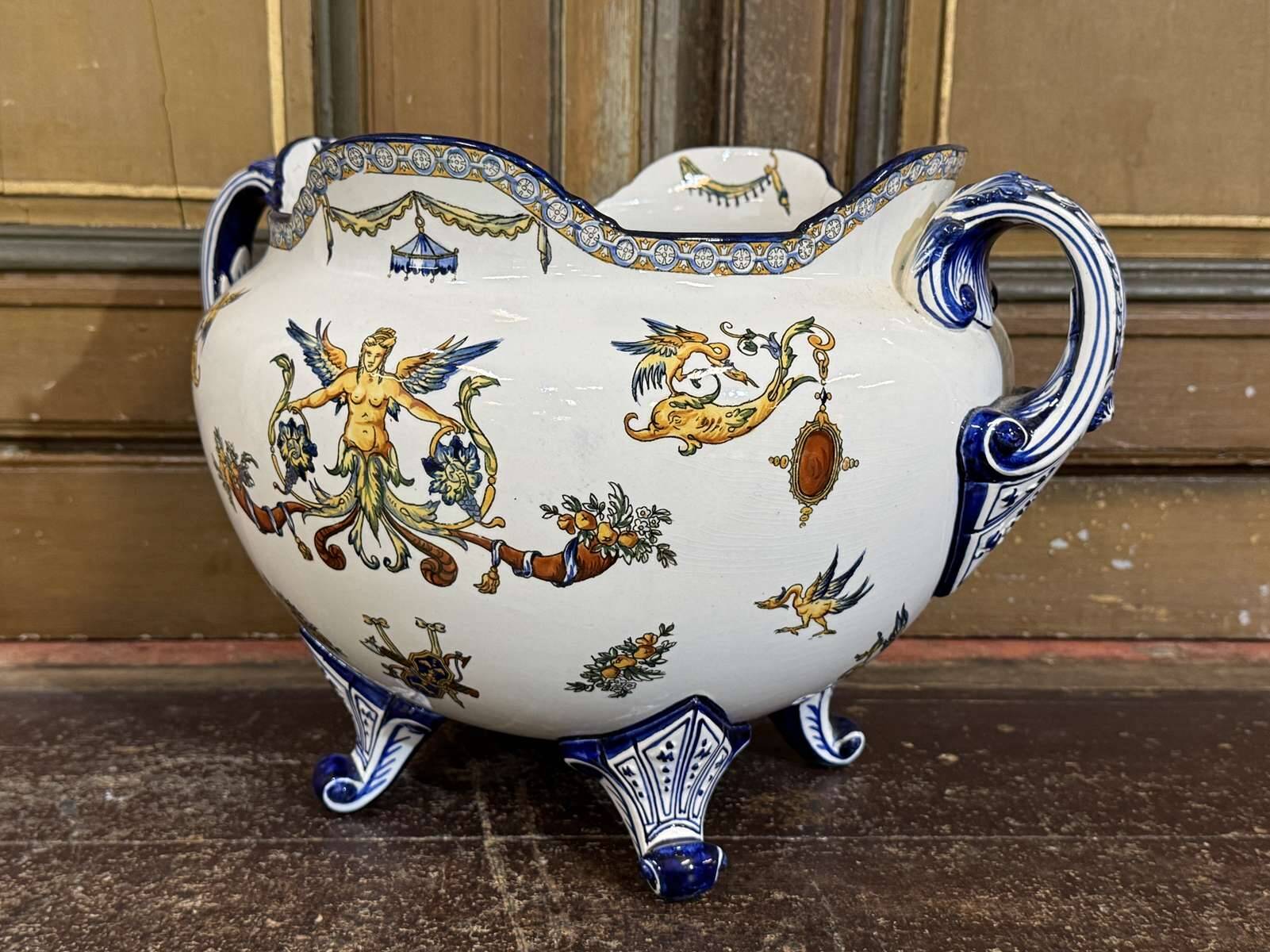 Gien earthenware cache pot from the late 19th century with Renaissance decoration.
