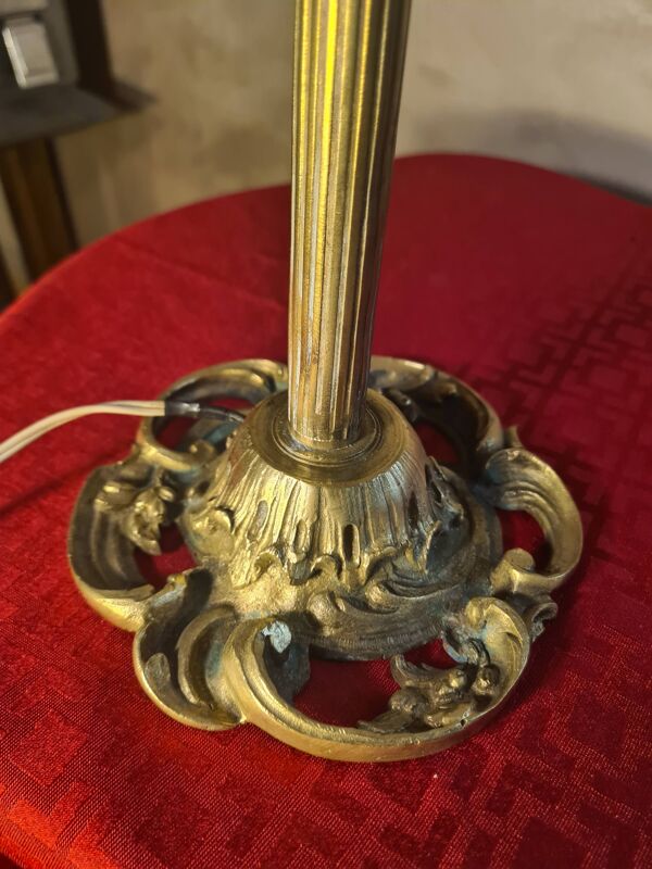 Lampe bronze ancienne abat jour pate de verre rose marbré 51x21. Inter a l