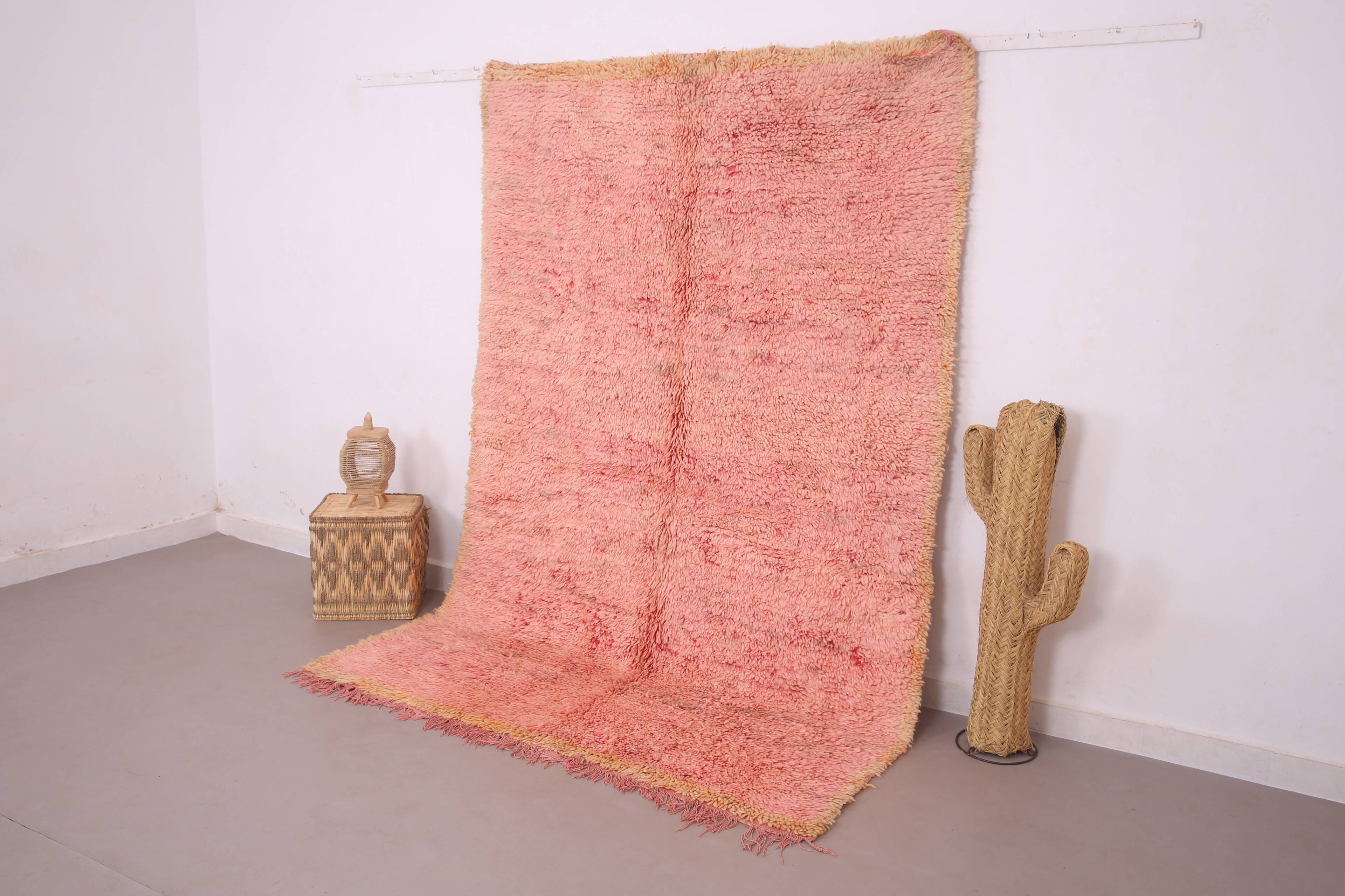 181 x 269 cm