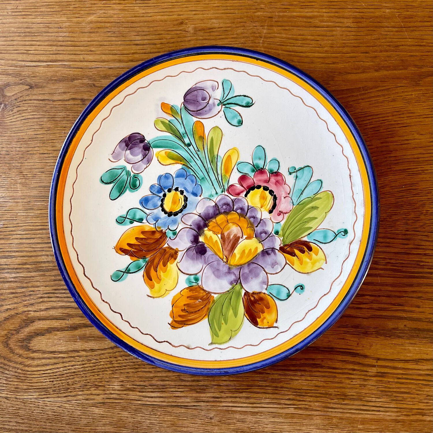 Decorative dish