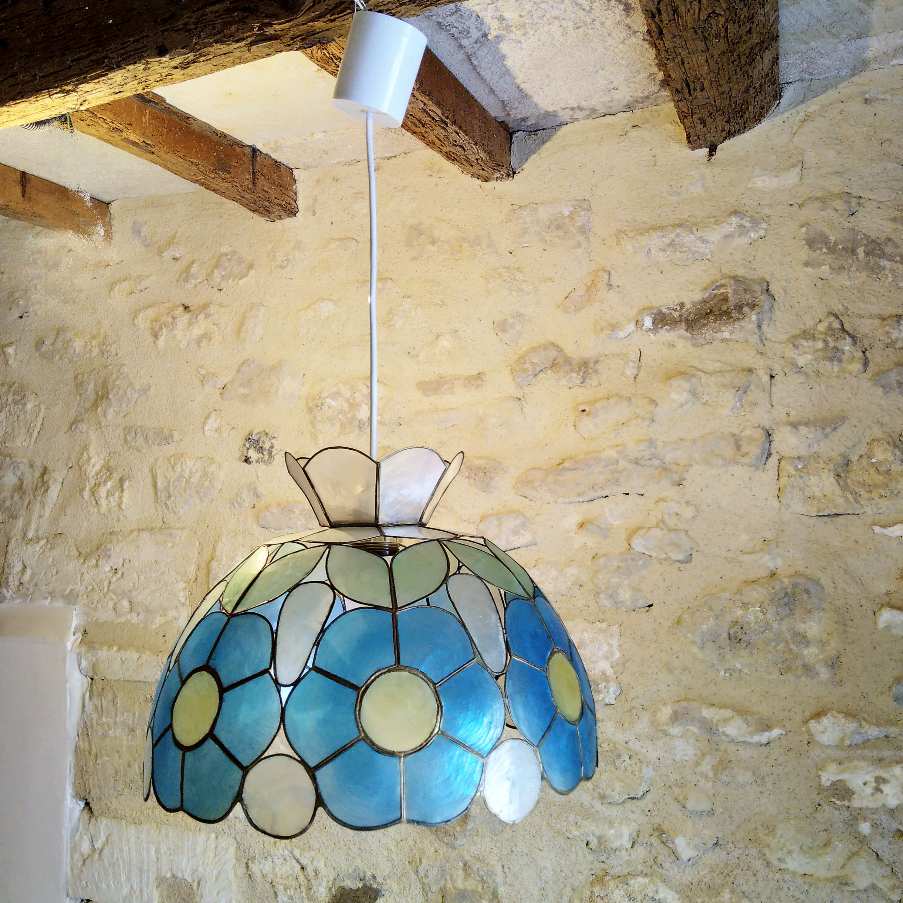 Lustre en nacre vintage