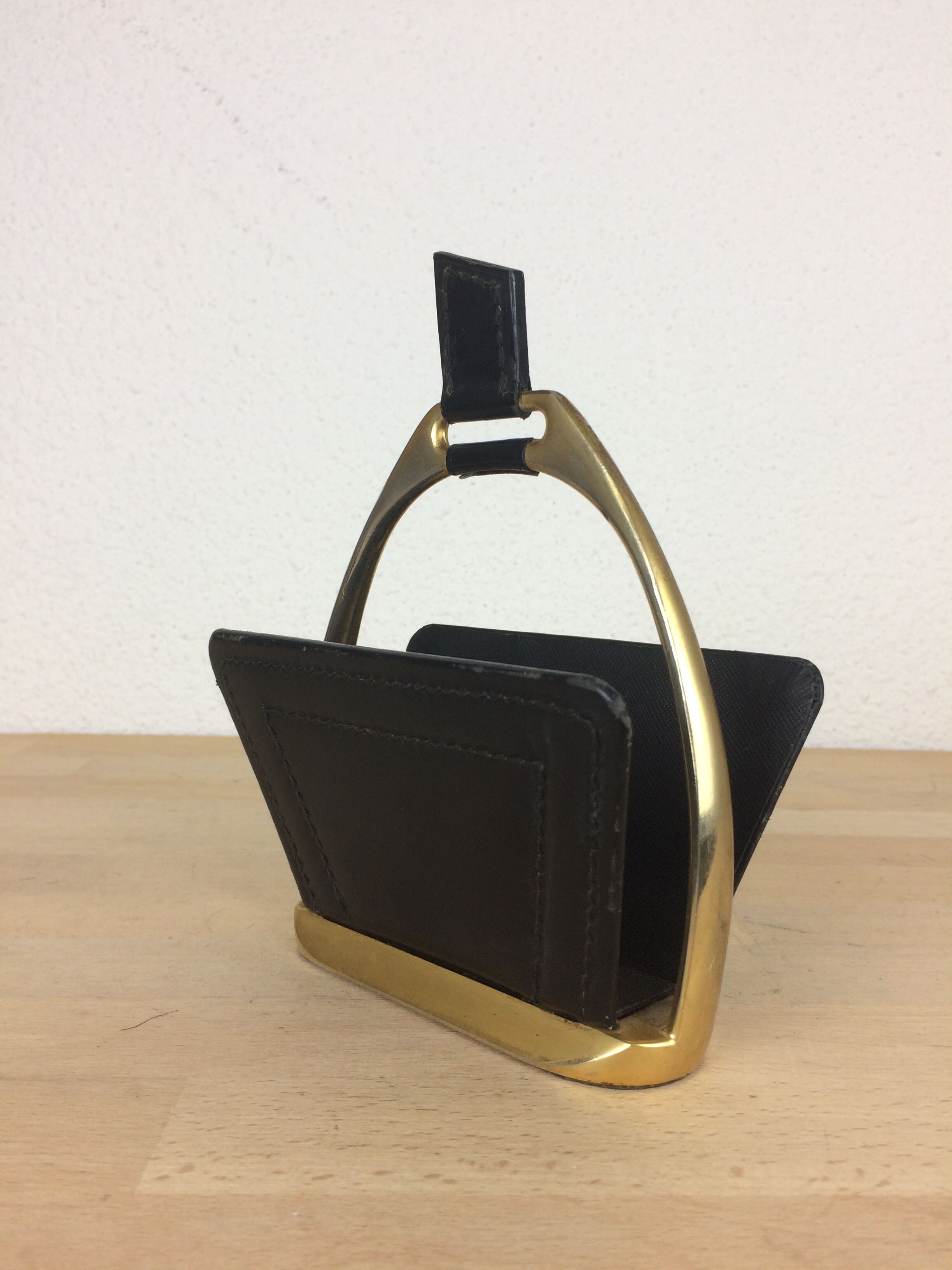 Longchamp letter holder in black leather and gold metal, 50s