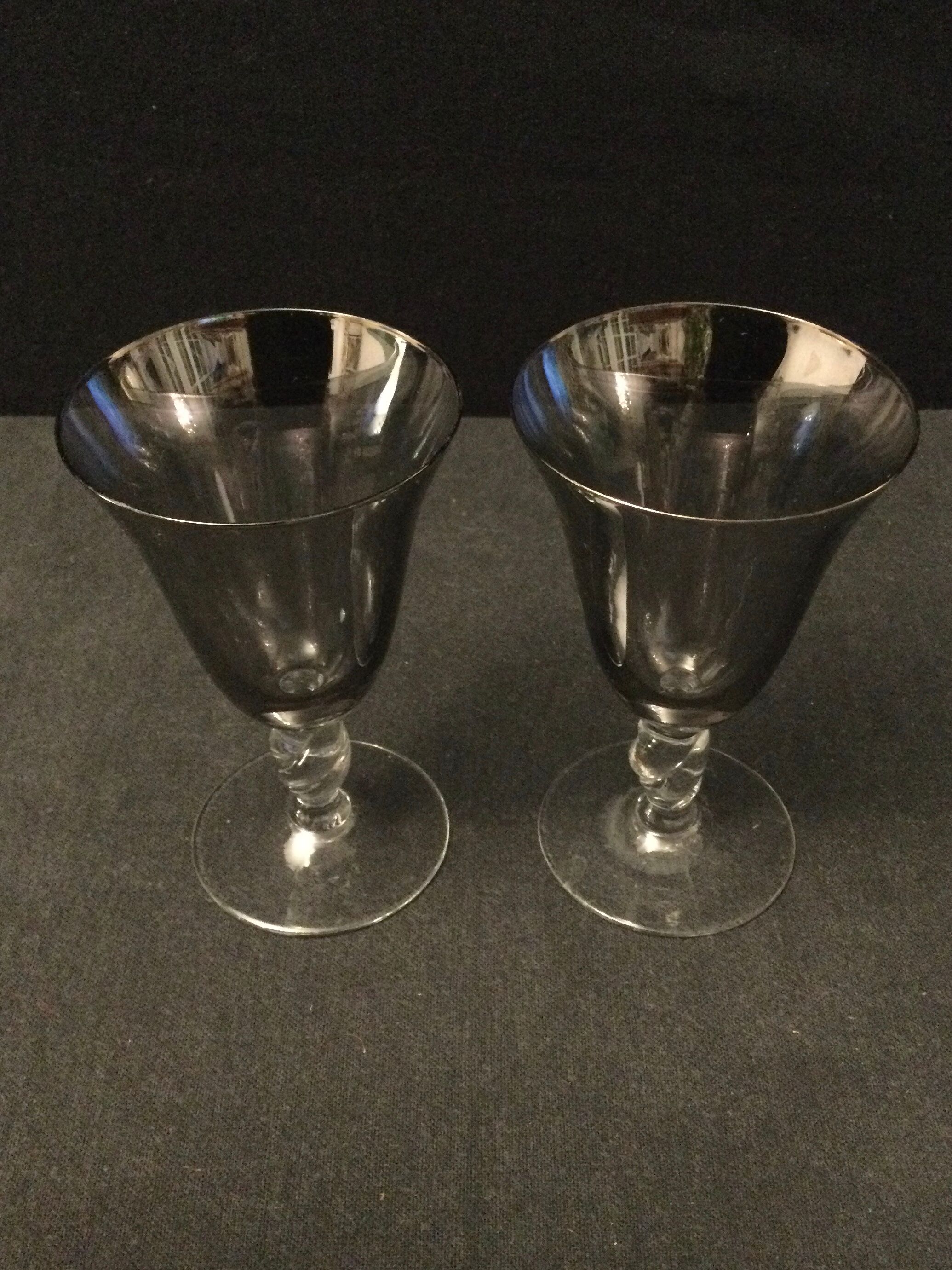 Serie de 10 verres de couleurs